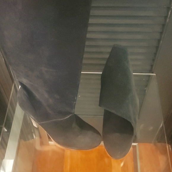 Michael Kors Wood Stacked Heel Black Suede Boots - Picture 1 of 7